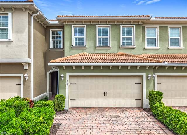 Property at 3884 Burrfield St, Fort Myers, FL 33916, 3 beds, 2.5 baths