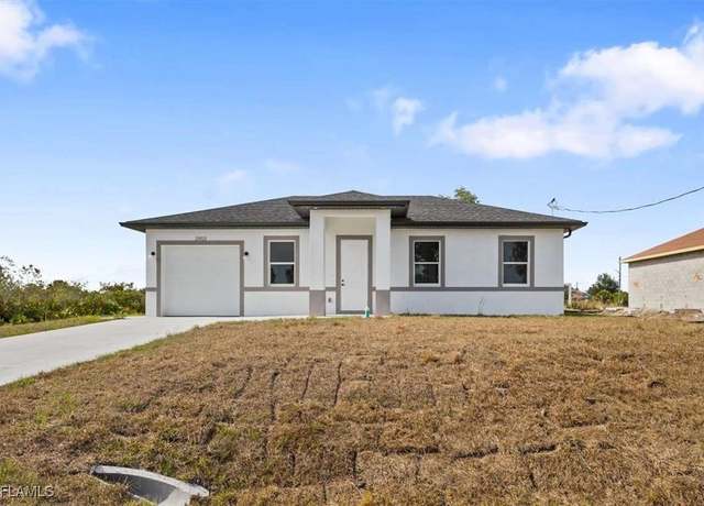 Property at 2902 61st St W, Lehigh Acres, FL 33971, 3 beds, 3 baths