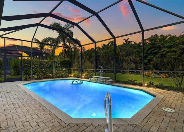 Property at 19928 Estero Verde Dr, Fort Myers, FL 33908, 3 beds, 2.5 baths