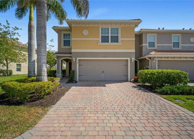Property at 4109 Wilmont Pl, Fort Myers, FL 33916, 3 beds, 2.5 baths