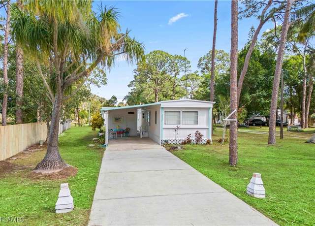 Property at 7715 Ebson Dr, North Fort Myers, FL 33917, 2 beds, 1.5 baths