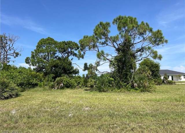 Property at 2030 El Dorado Blvd N, Cape Coral, FL 33993