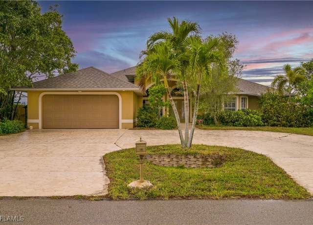 Property at 2614 SW Santa Barbara Pl, Cape Coral, FL 33914, 4 beds, 2.5 baths