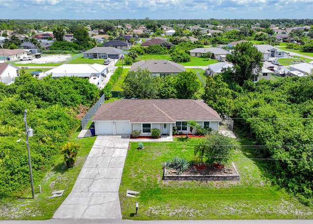 Property at 5538 Brookfield St, Lehigh Acres, FL 33971, 3 beds, 2 baths