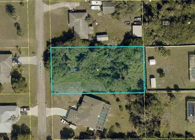Property at 402 Jefferson Ave, Lehigh Acres, FL 33936