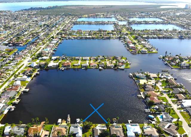 Property at 504 Cape Coral Pkwy W, Cape Coral, FL 33914, 3 beds, 3 baths