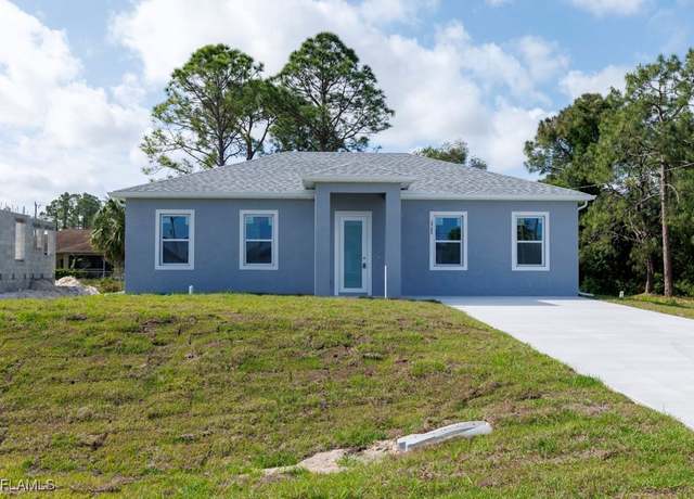 Property at 2501 26th St W, Lehigh Acres, FL 33971, 3 beds, 3 baths