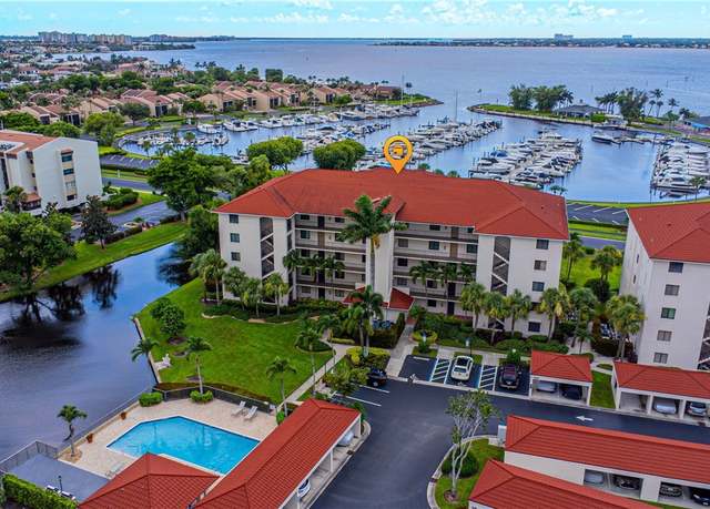 Property at 9431 Sunset Harbor Ln #113, Fort Myers, FL 33919, 3 beds, 2 baths