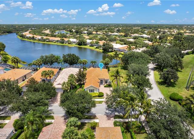 Property at 3701 Whidbey Way, Naples, FL 34119, 3 beds, 2 baths