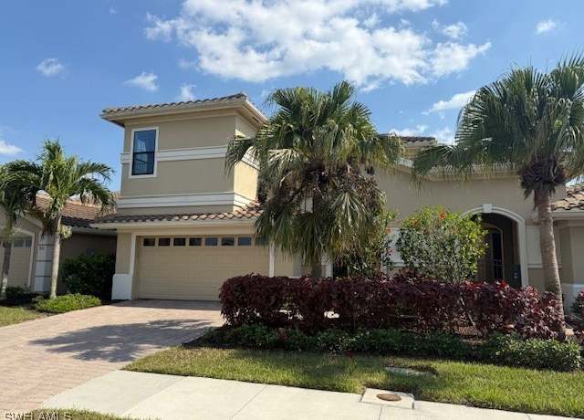 Property at 8161 Venetian Pointe Dr, Fort Myers, FL 33908, 4 beds, 3.5 baths