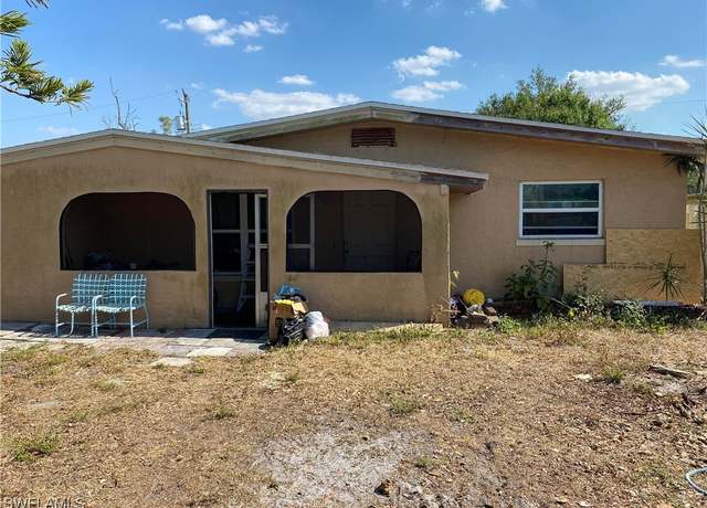 Property at 3750 Madison Ave, Fort Myers, FL 33916, 3 beds, 1 bath