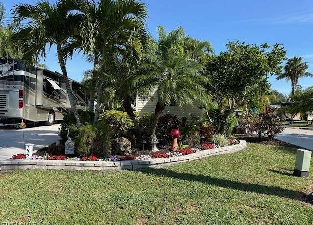 Property at Lot 122 3027 Cupola Ln N, Labelle, FL 33935