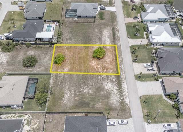 Property at 1633 NW 43rd Ave, Cape Coral, FL 33993