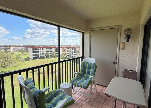 Property at 7406 Lake Breeze Dr #612, Fort Myers, FL 33907, 2 beds, 2 baths
