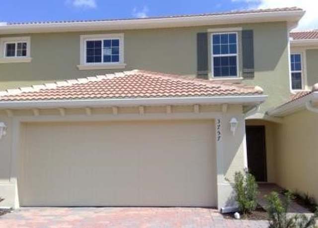 Property at 3757 Crofton Ct, Fort Myers, FL 33916, 3 beds, 2.5 baths