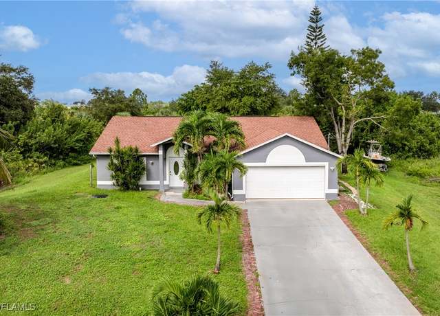 Property at 621 Magnolia Ave, Lehigh Acres, FL 33972, 3 beds, 2 baths