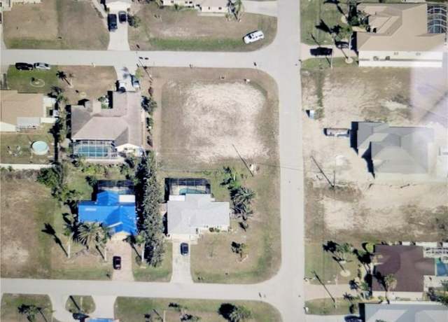 Property at 1102 SW 42nd St, Cape Coral, FL 33914