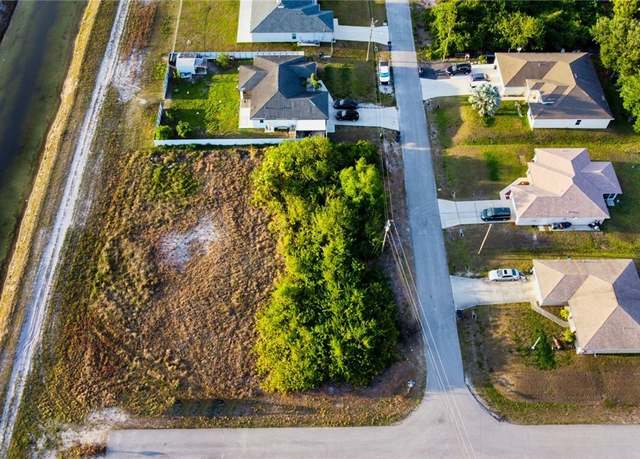 Property at 1610 Loraine Ave S, Lehigh Acres, FL 33976