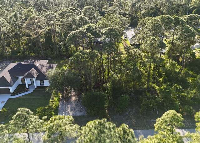Property at 2009 Jefferson Ave, Alva, FL 33920