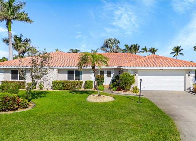 Property at 1011 S Town And River Dr, Fort Myers, FL 33919, 4 beds, 3 baths