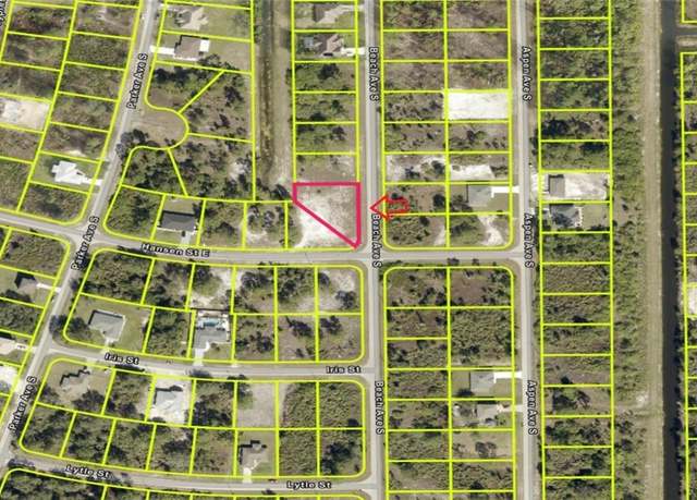 Property at 536 Beach Ave S, Lehigh Acres, FL 33974