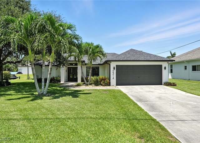 Property at 2314 SE 18th Ave, Cape Coral, FL 33990, 3 beds, 2 baths
