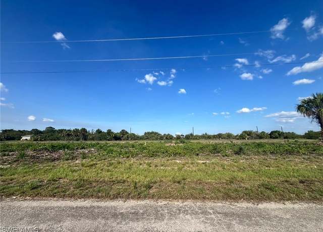Property at 352 Phoenix Ter, Labelle, FL 33935