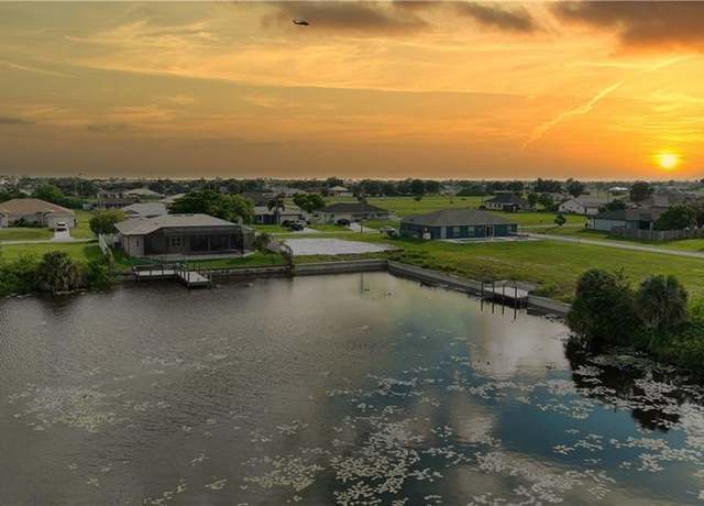 Property at 2305 NE 17th St, Cape Coral, FL 33909