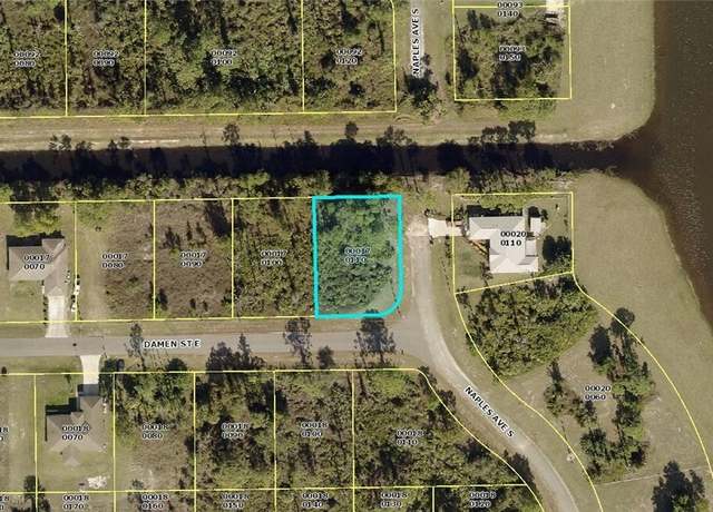Property at 1251 Damen St E, Lehigh Acres, FL 33974