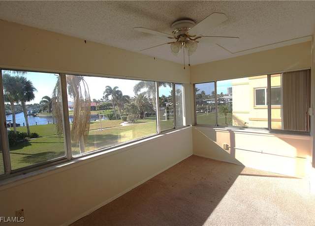 Property at 4309 Mariner Way #205, Fort Myers, FL 33919, 2 beds, 2 baths