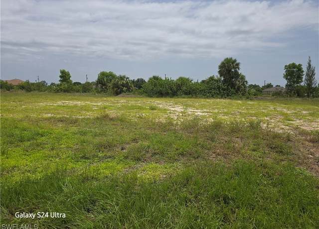 Property at 4123 NE 9th Ave, Cape Coral, FL 33909