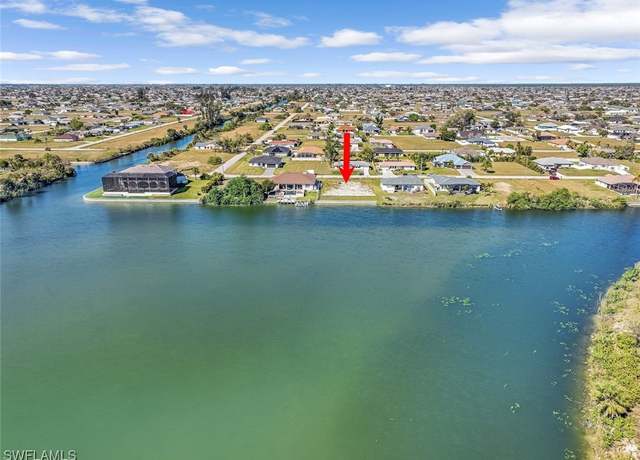 Property at 2017 NE 10th Pl, Cape Coral, FL 33909