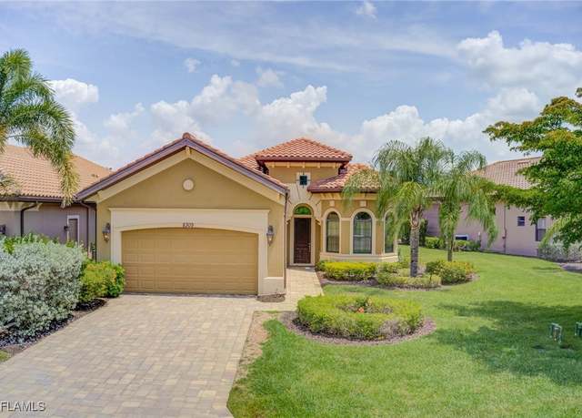 Property at 8309 Adelio Ln, Fort Myers, FL 33912, 3 beds, 2 baths