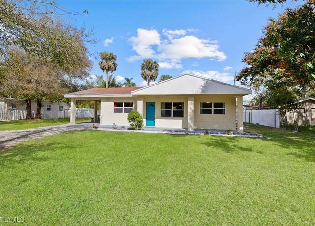 Property at 174 Evergreen Rd, North Fort Myers, FL 33903, 3 beds, 1 bath