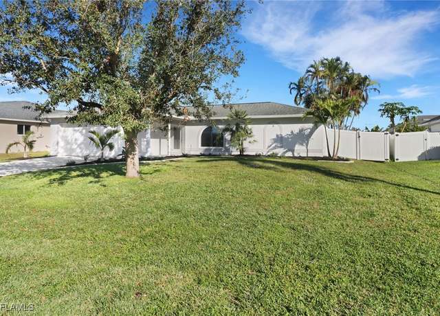 Property at 917 SW 6th Pl, Cape Coral, FL 33991, 3 beds, 2 baths