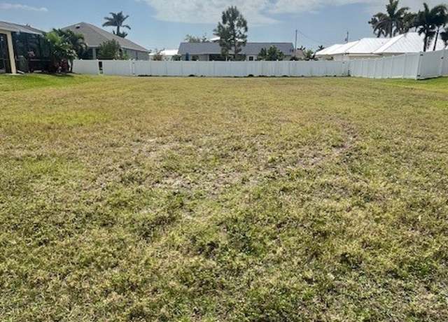 Property at 2610 Beach Pkwy W, Cape Coral, FL 33914