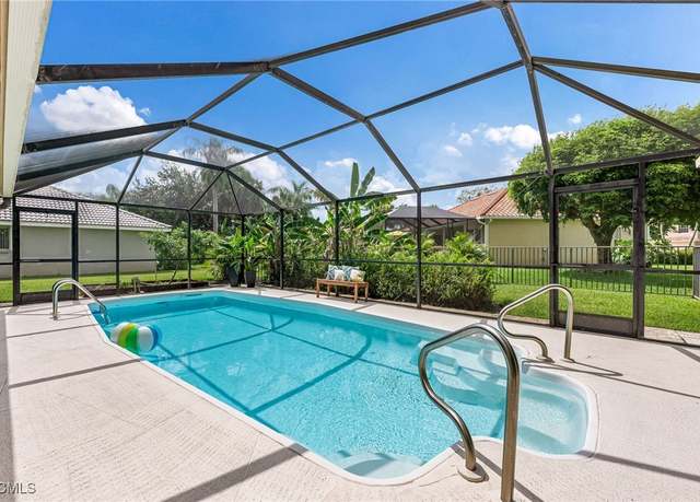 Property at 12725 Vista Pine Cir, Fort Myers, FL 33913, 4 beds, 3 baths