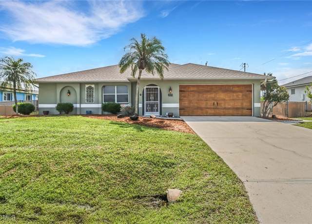 Property at 2029 NE 6th Pl, Cape Coral, FL 33909, 3 beds, 2 baths