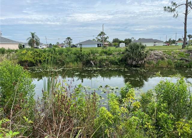 Property at 1021 NE 44th St, Cape Coral, FL 33909