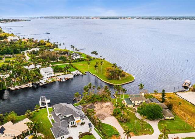 Property at 6936 Old Whiskey Creek Dr, Fort Myers, FL 33919