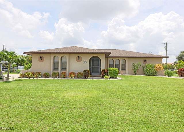 Property at 3925 SE 2nd Pl, Cape Coral, FL 33904, 3 beds, 2 baths