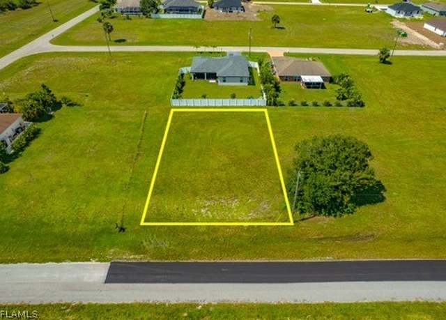 Property at 3921 Caloosa N, Cape Coral, FL 33993