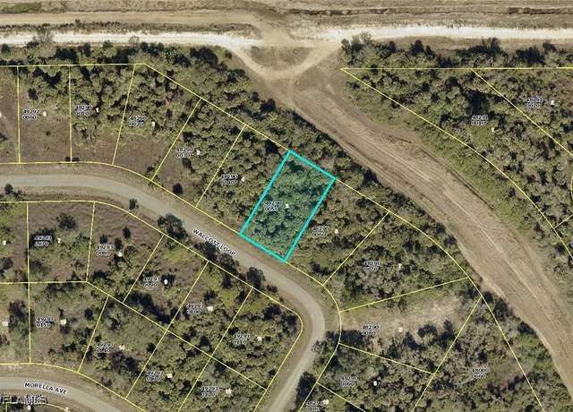 Property at 1987 Walcott Loop, Lehigh Acres, FL 33972