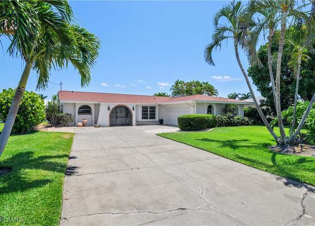 Property at 3511 SE 18th Pl, Cape Coral, FL 33904, 3 beds, 2 baths