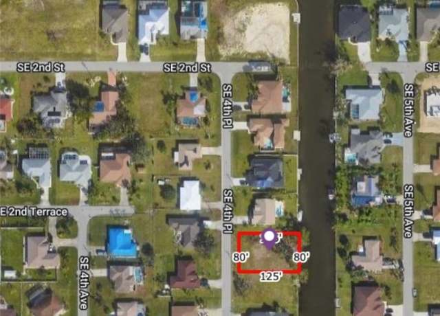 Property at 217 SE 4th Pl, Cape Coral, FL 33990