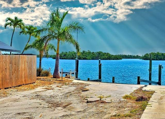 Property at 63 Emily Ln, Fort Myers Beach, FL 33931