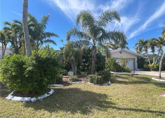 Property at 5126 SW 3rd Ave, Cape Coral, FL 33914, 4 beds, 3 baths