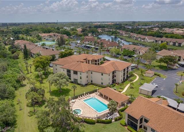 Property at 8474 Charter Club Cir #2, Fort Myers, FL 33919, 2 beds, 2 baths