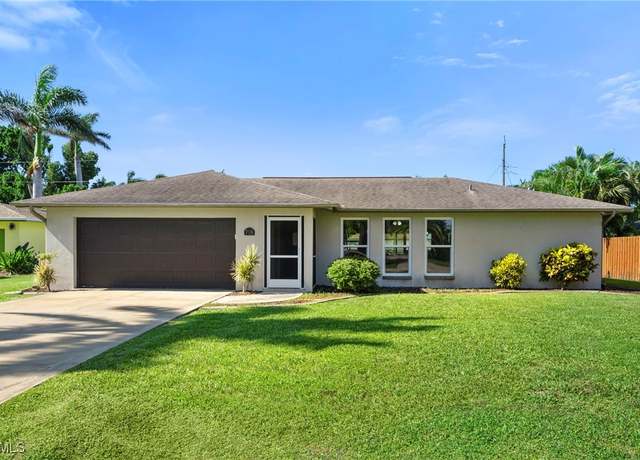 Property at 718 Coral Dr, Cape Coral, FL 33904, 3 beds, 2 baths