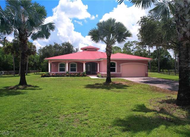 Property at 4851 Cedar Hammock Ct, Fort Myers, FL 33905, 4 beds, 2.5 baths